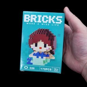 Brand New Disney Little Mermaid Bricks Lego Figure